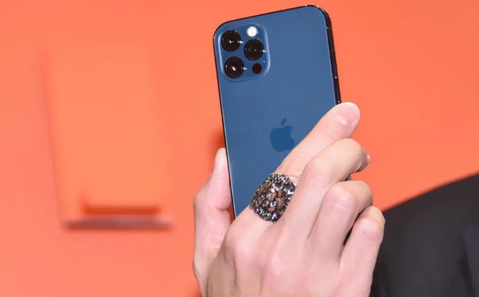 虞城苹果手机维修分享iPhone12系列重启方法教程 